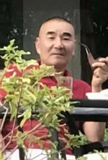 俄矿源首席珠宝玉石专家王振迎